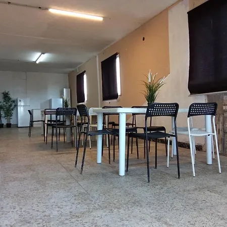 Coruna Backpackers 旅馆