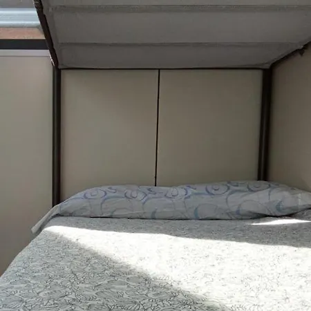 Coruna Backpackers 旅馆