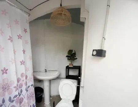 Coruna Backpackers 卡尔瓦略