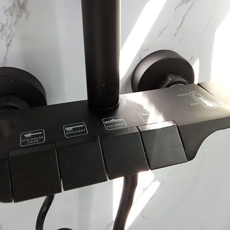 Coruna Backpackers Hostel Carballo