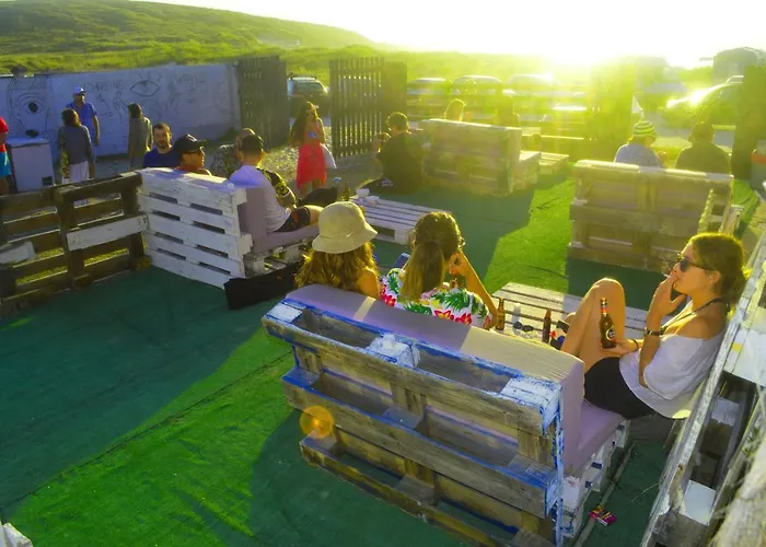 بيت شباب Coruna Backpackers كاربالو