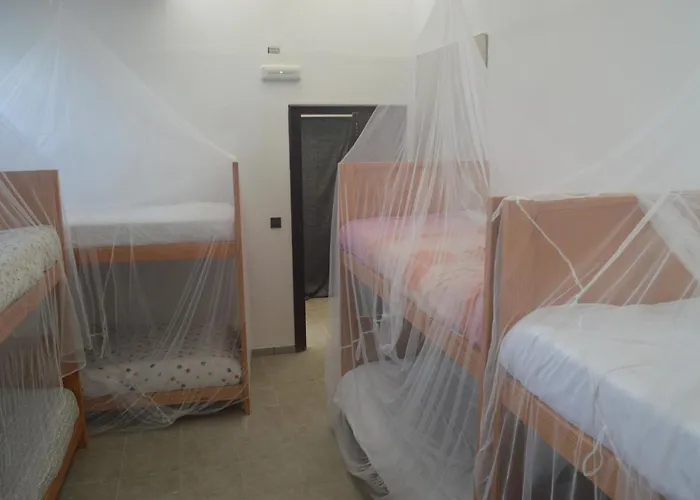 Coruna Backpackers * Carballo