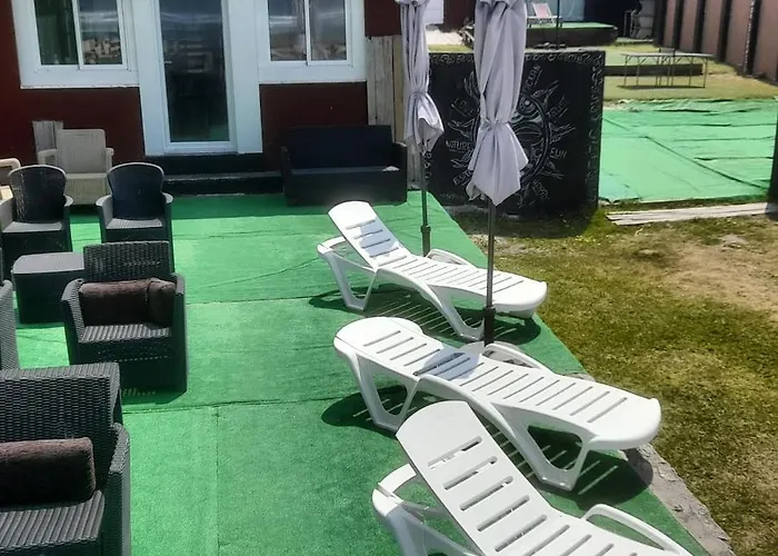 Coruna Backpackers بيت شباب