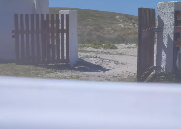 بيت شباب Coruna Backpackers كاربالو