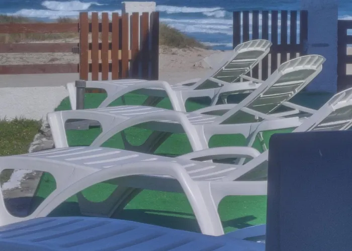 Coruna Backpackers بيت شباب كاربالو